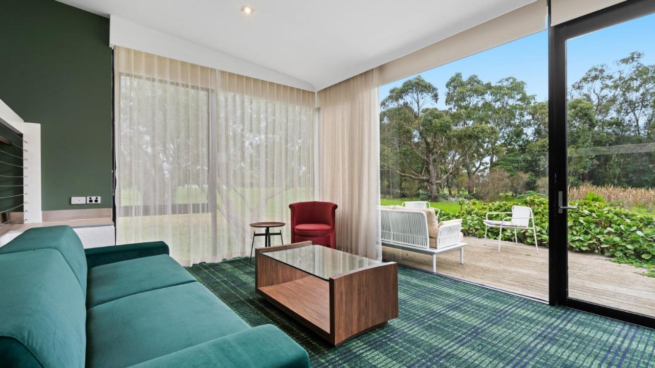 Eden Oak Geelong Hotel Exterior photo
